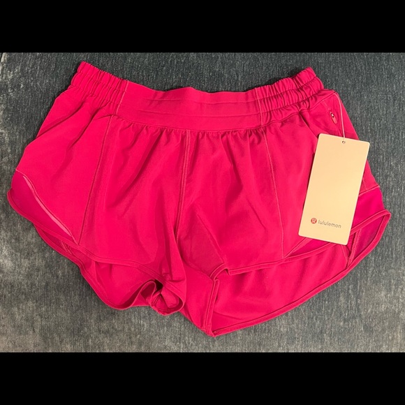 hottt hot short 2.5 size 8